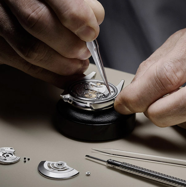 Diagnosis and Disassembly-Anshun Tag Heuer Official Service Outlets